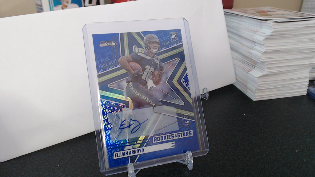 Elijah Arroyo - True Blue /99 (AU, RC)