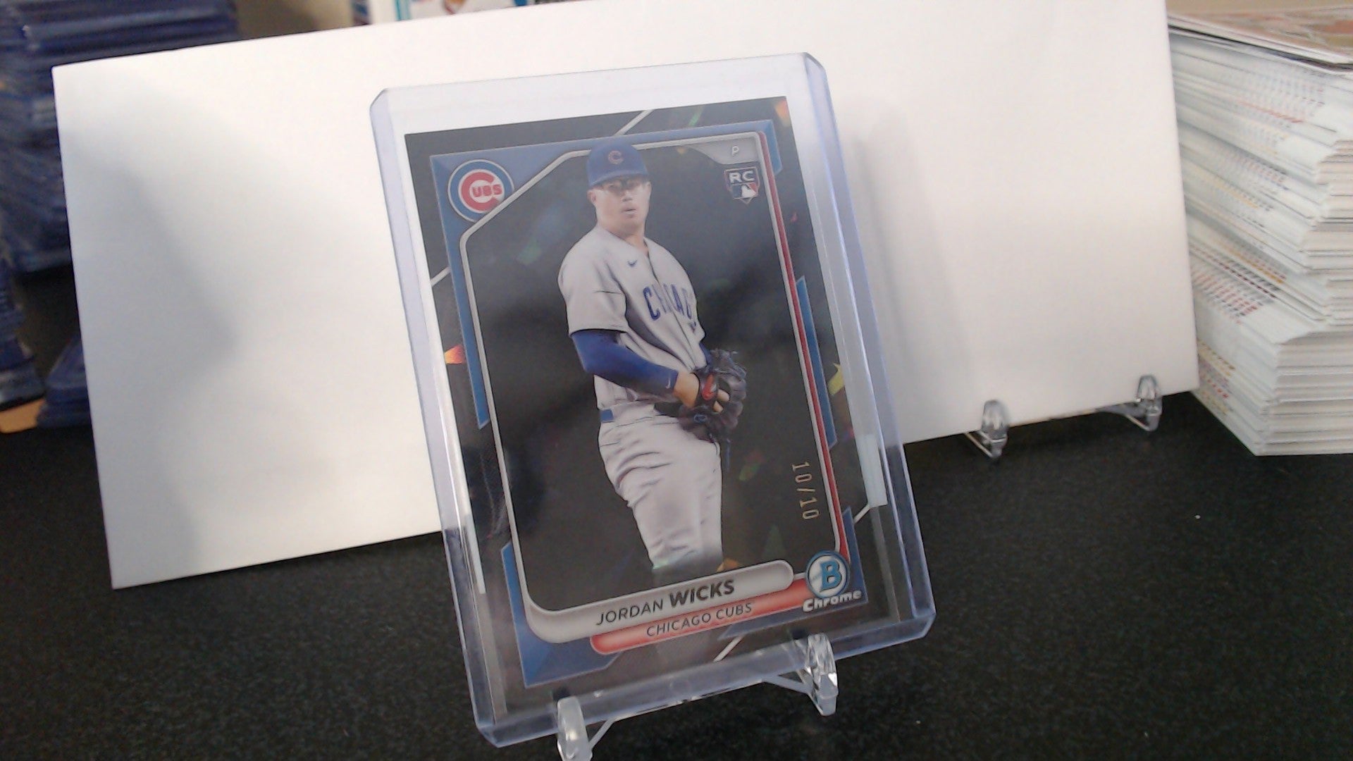 Jordan Wicks - Black Sapphire /10 (RC)